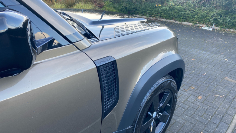 Land Rover Defender 2.0 D240 First Edition 110 5dr Auto Diesel Estate